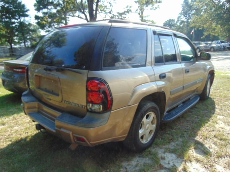 2003-chevrolet-trailblazer-ls-image-7