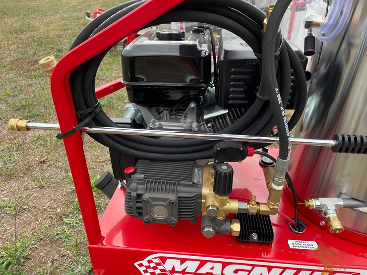 #5496-•-2026-magnum-4000-gold-portable-hot-water-pressure-washer-image-8