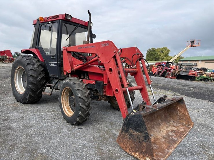 case-ih-685-image-9