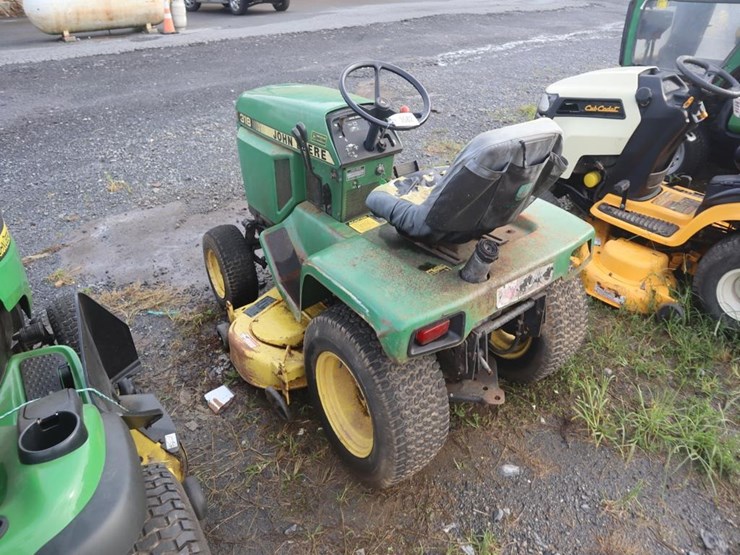 john-deere-318-image-6