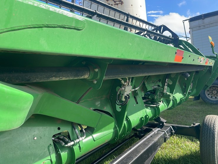 2012-john-deere-640-image-15