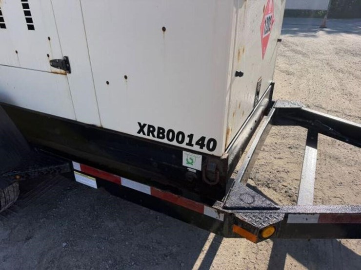 2015-caterpillar-aps100-image-13