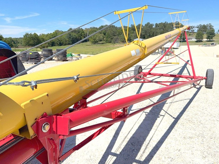 westfield-mkx100-83-transport-auger-image-11