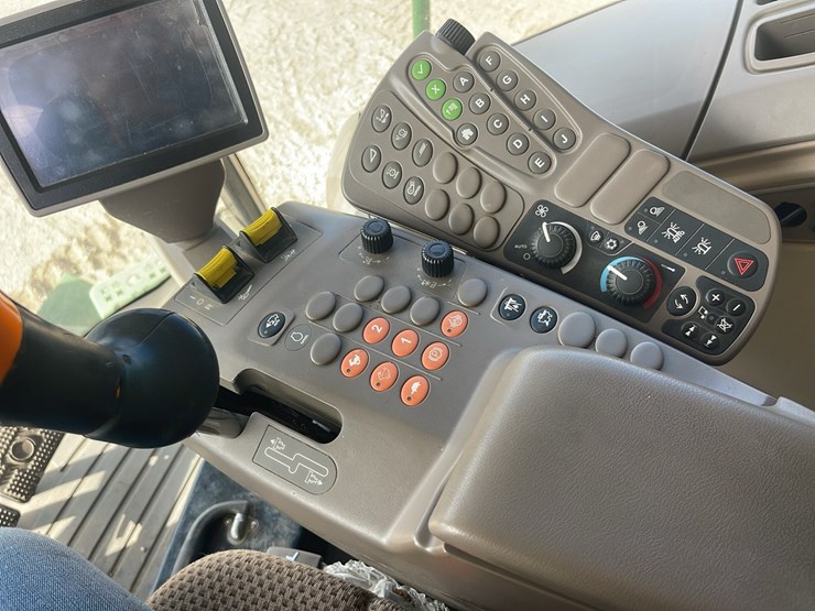 john-deere-s670-image-41