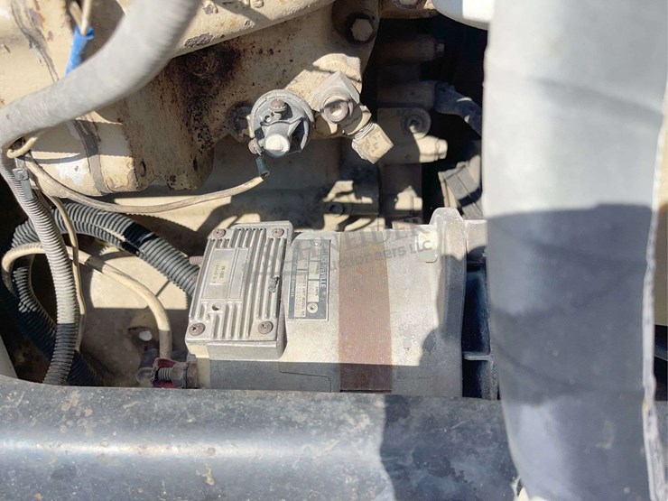 1989-freightliner-tandem-axle-grain-truck-image-54