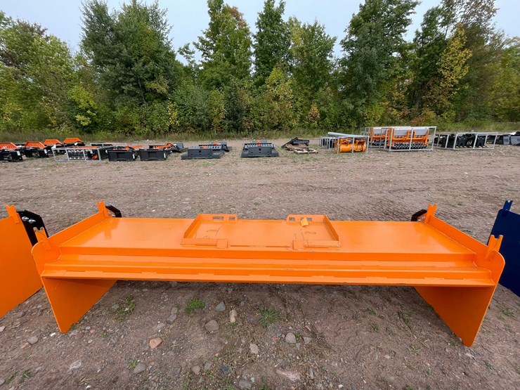 #5119-•-10'-snow-pusher-with-steel-blades-v2023-image-4