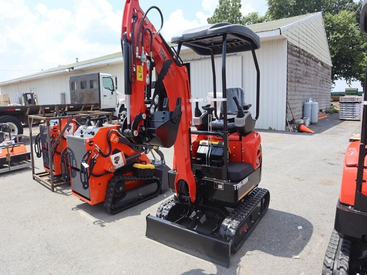 tpm-18hh-mini-excavator-image-3