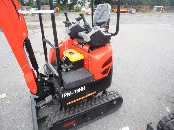 tpm-18hh-mini-excavator-image-7