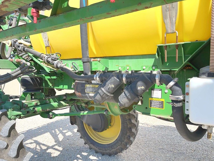 2010-john-deere-4630-image-96