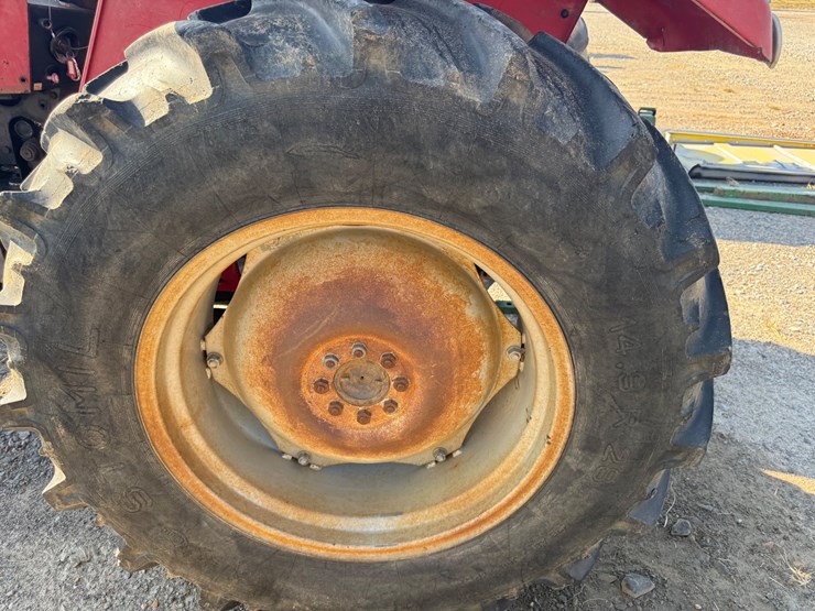 massey-ferguson-231-image-19