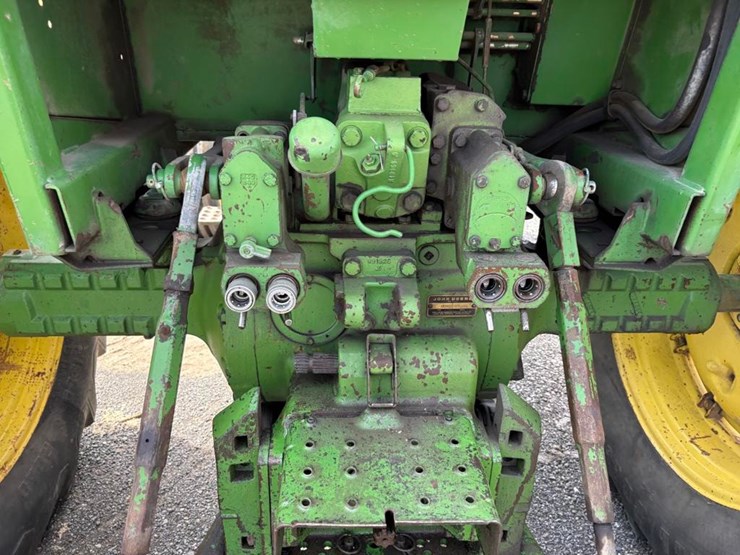john-deere-4230-image-13