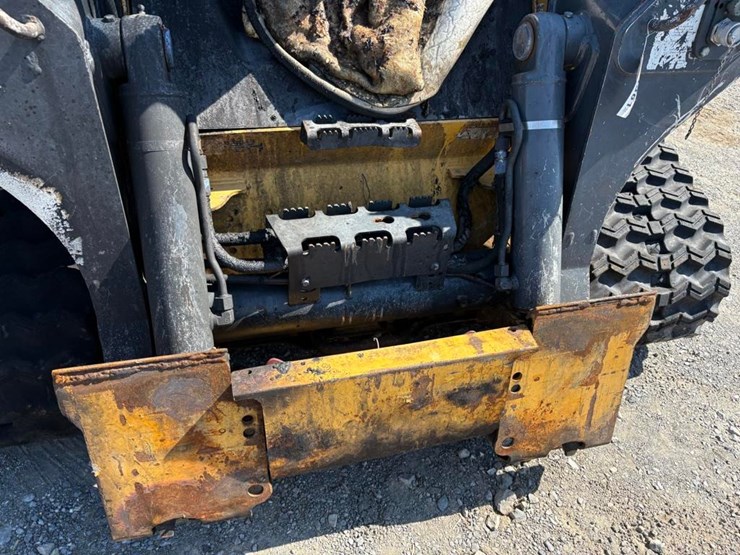 deere-333g-image-15
