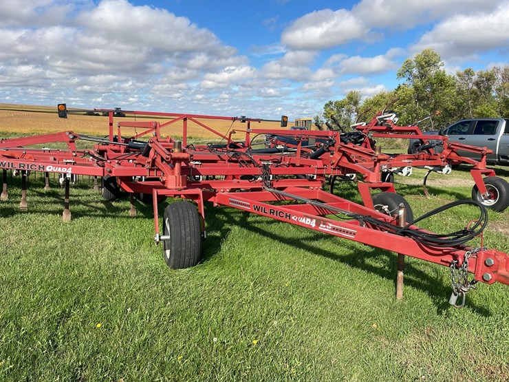 willrich-quad-4-image-2