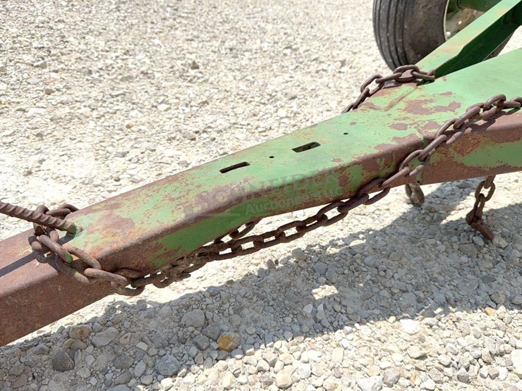 1,000-gallon-anhydrous-wagon-image-11