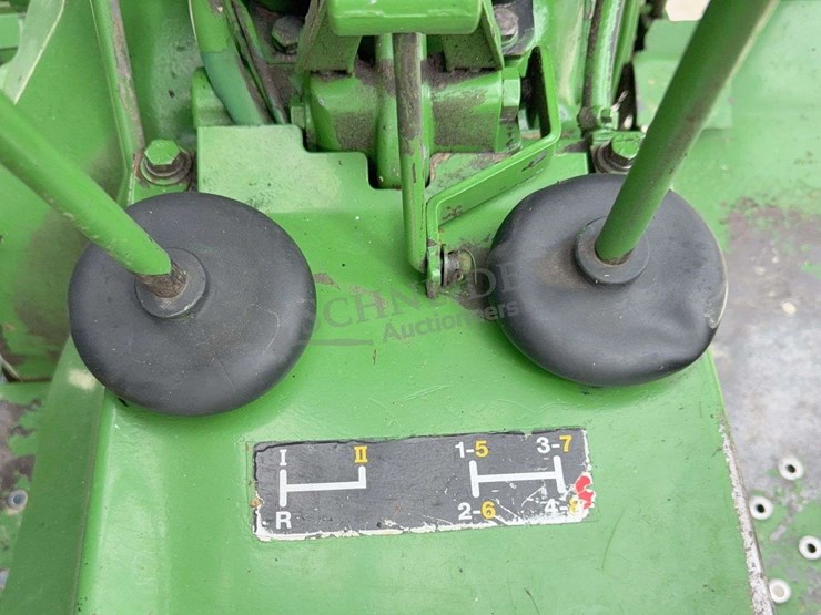 john-deere-2550-image-42