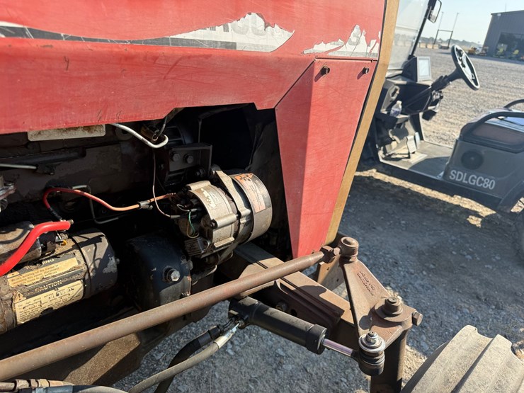 massey-ferguson-231-image-54