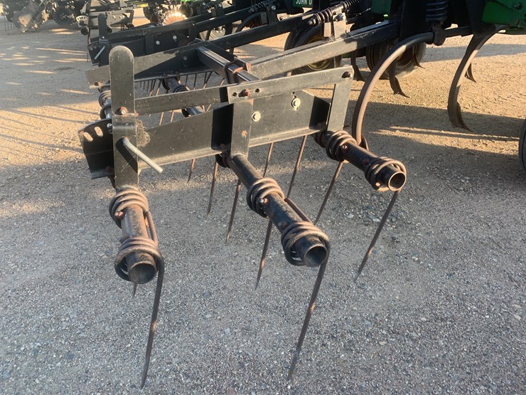 john-deere-1650-image-19