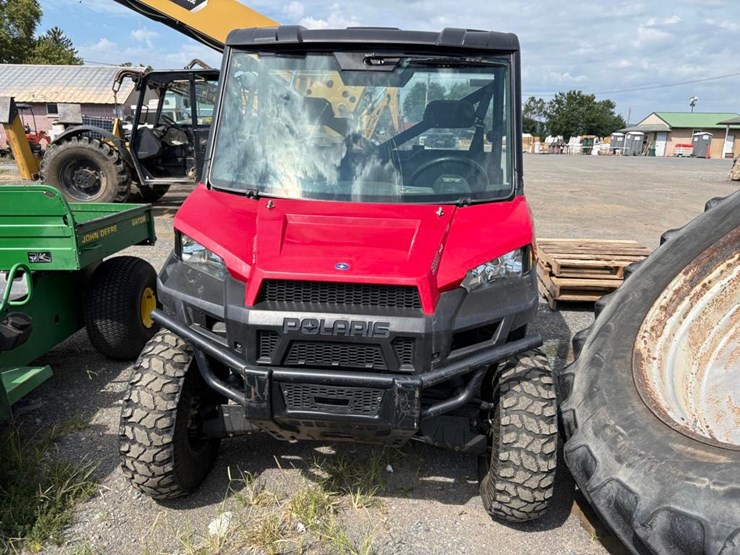 2015-polaris-ranger-image-3