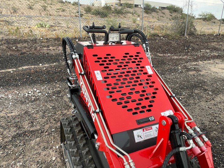 #2036-•-unused-mini-track-loader-image-16