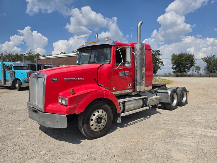 2012-western-star-4900-image-2