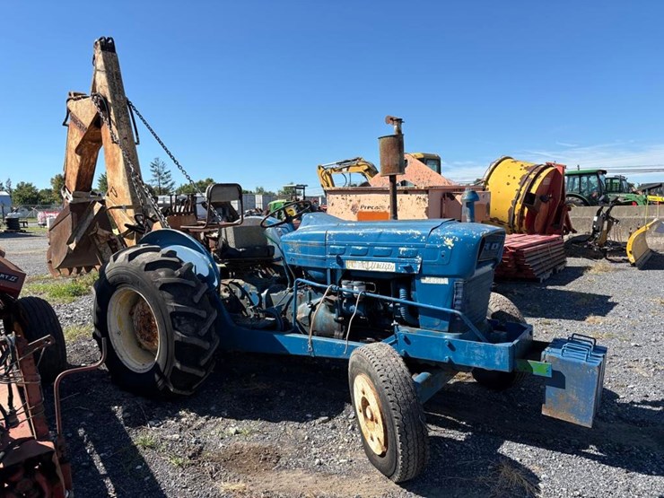 ford-4400-image-5