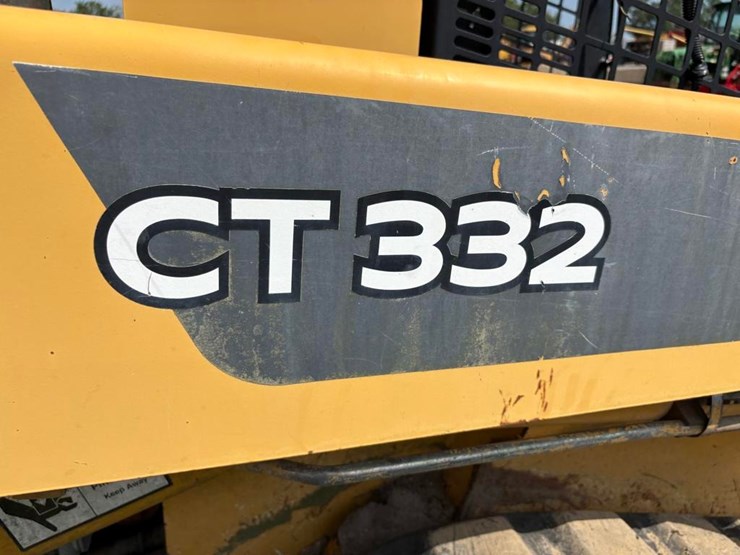 deere-ct332-image-14