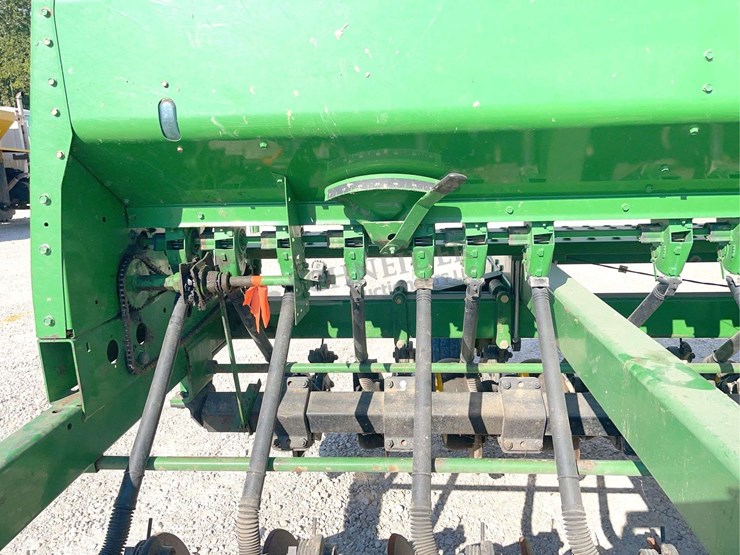 john-deere-750-image-23