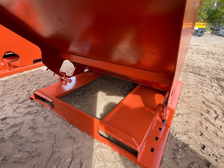 #5074-•-self-dumping-hopper-with-fork-pockets-image-3