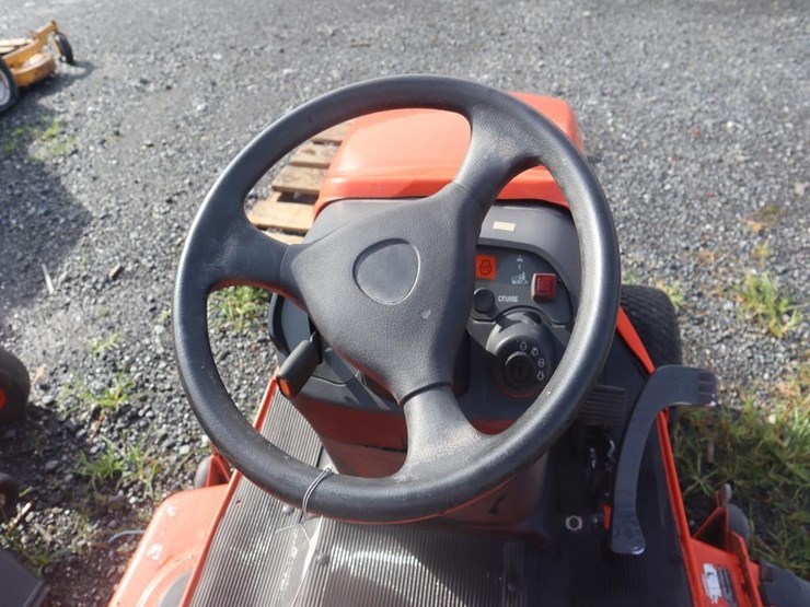 kubota-gr2120-image-17