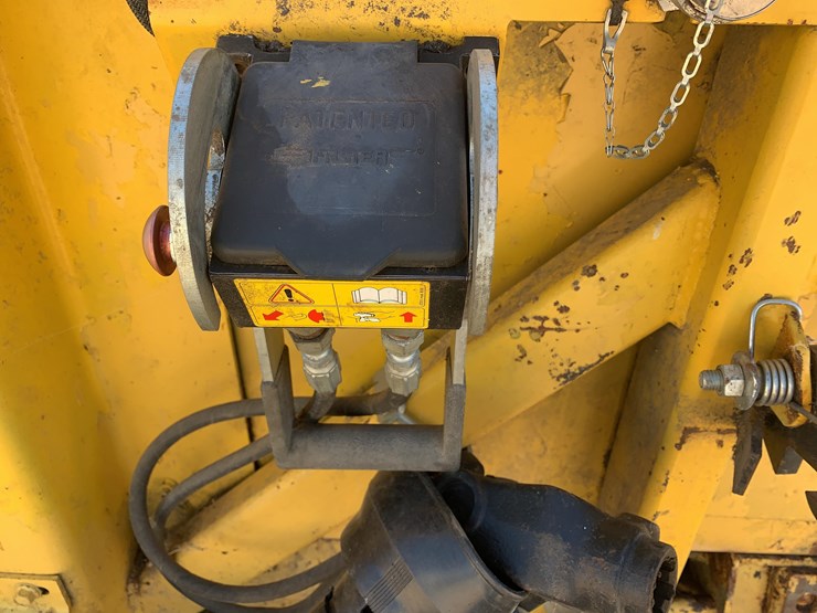 new-holland-996-image-10