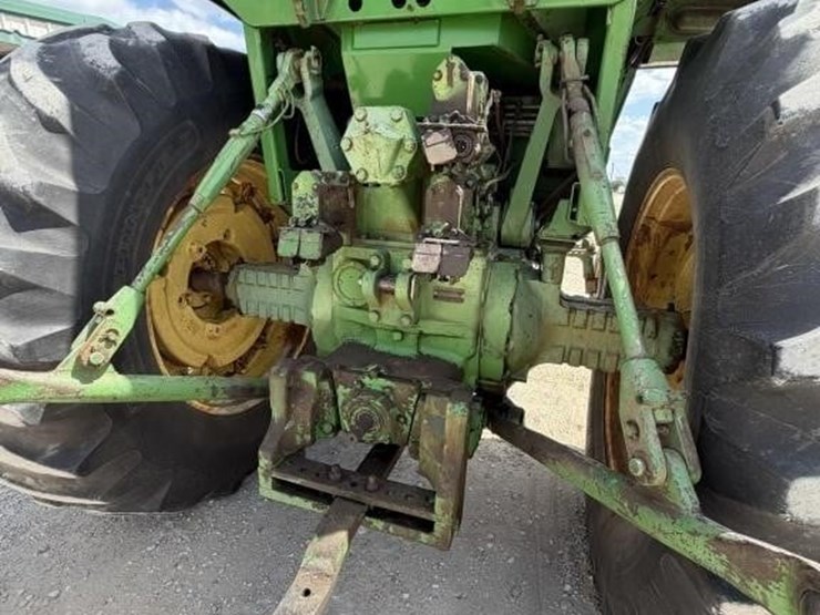 john-deere-4630-image-8