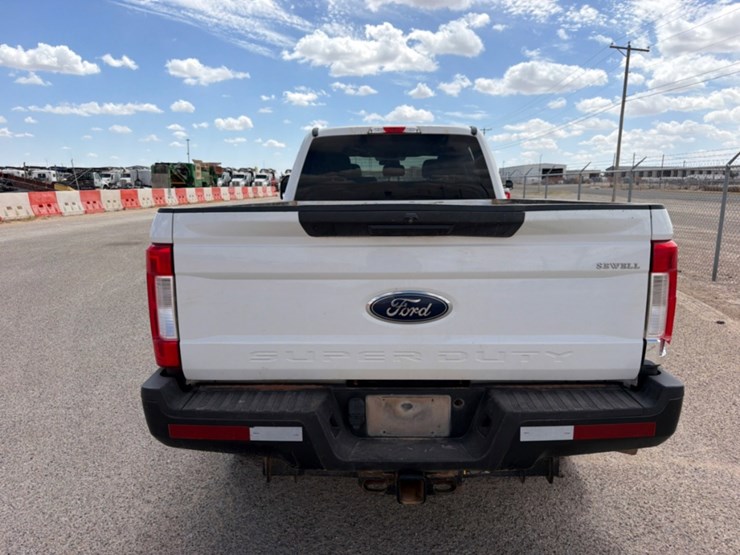 2019-ford-f350-image-6