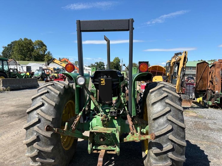 john-deere-2555-image-10
