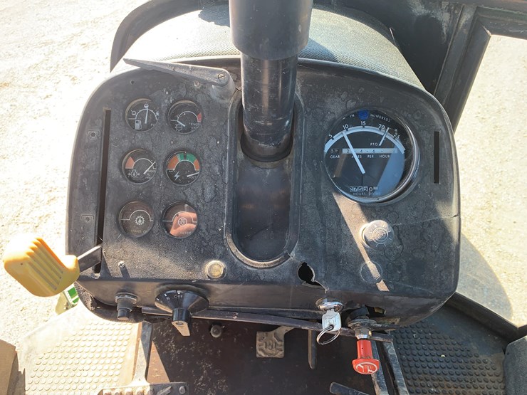 john-deere-4630-image-23