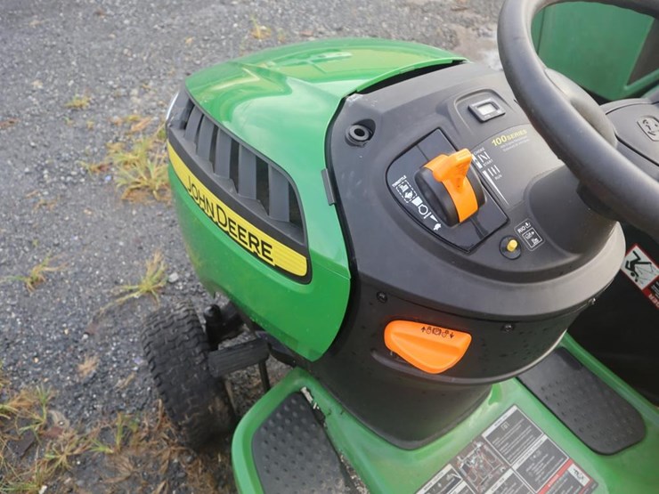 john-deere-d140-image-20