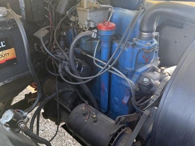 offsite--1949-willy's-jeepster-image-27