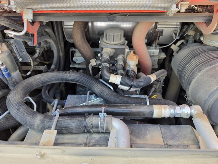 kubota-svl97-3-image-21