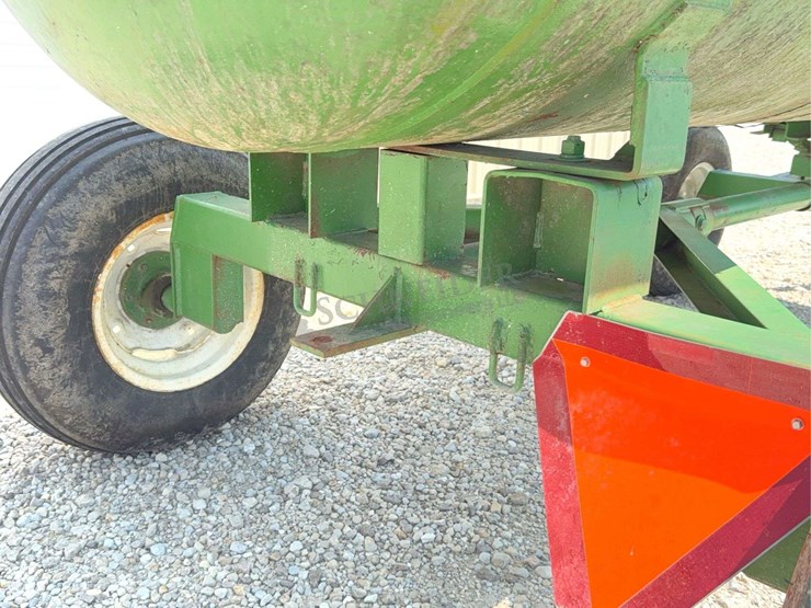1,000-gallon-anhydrous-wagon-image-19