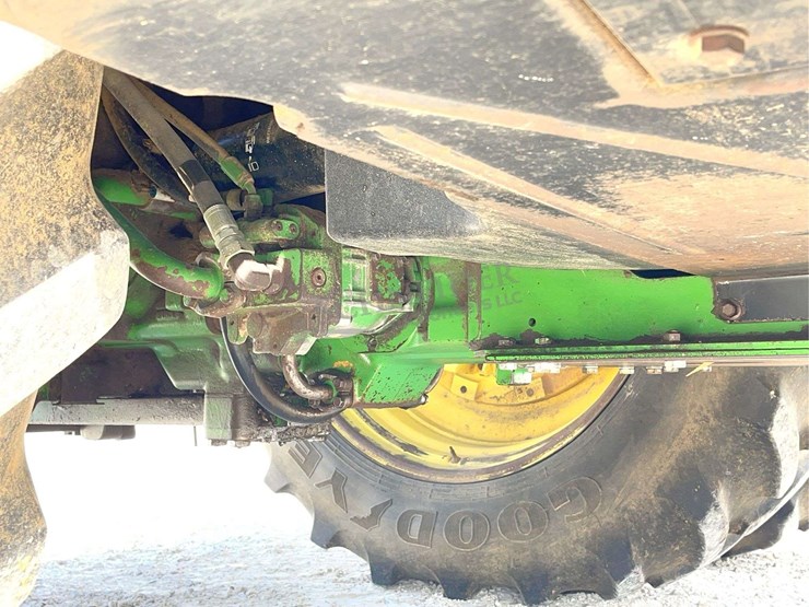 1994-john-deere-8400-image-42