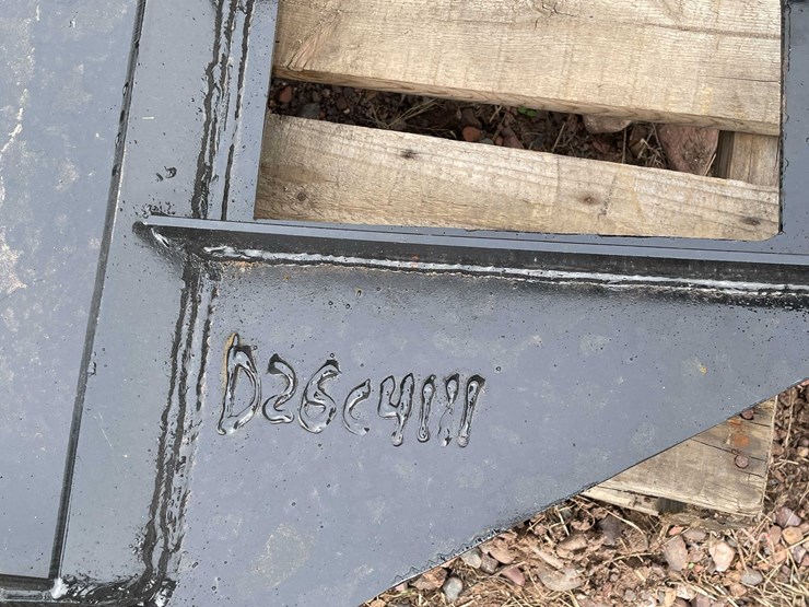 #5105-•-45-in.-skid-steer-fork-frame-v2-with-42-in.-forks-image-5