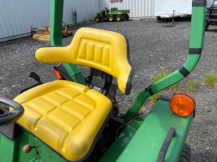 john-deere-655-image-9