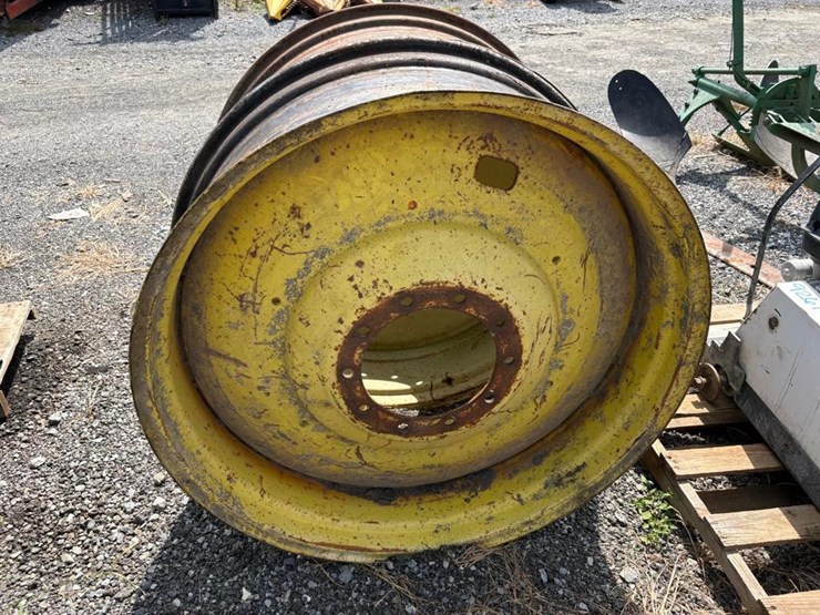 john-deere-10-image-4