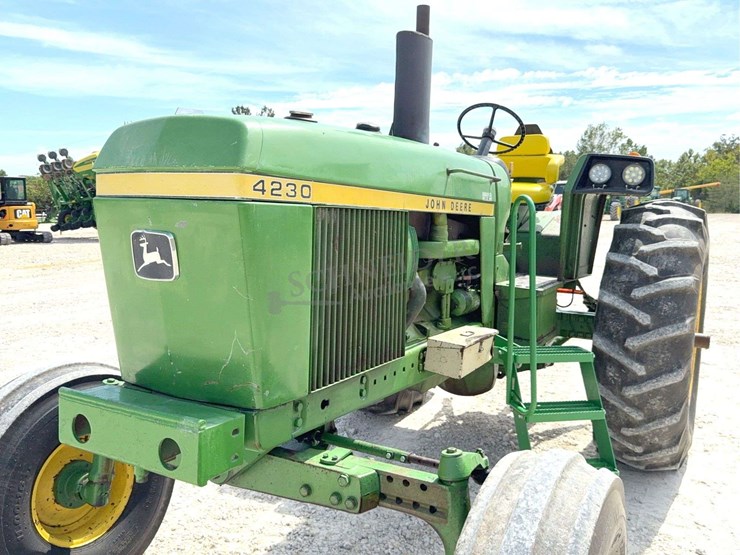 john-deere-4230-image-10