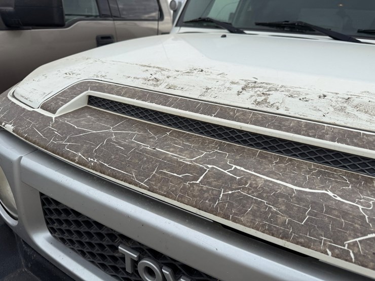 2011-toyota-fj-cruiser-image-41