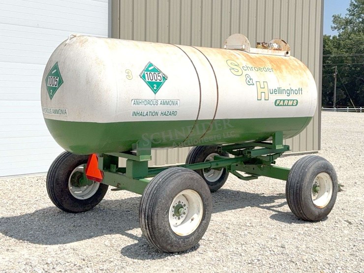 1,000-gallon-anhydrous-wagon-image-5