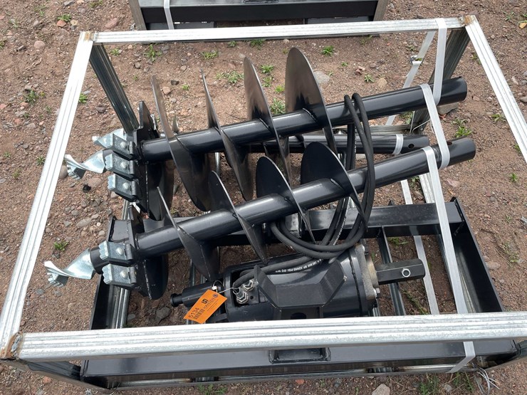#5134-•-2026-jct-skid-steer-hydraulic-auger-drive-and-(3)-bits-image-1