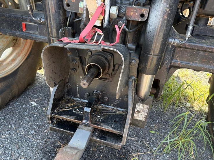 2008-massey-ferguson-5465-image-25