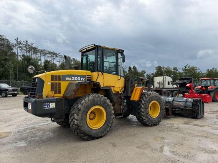 2018-komatsu-wa200pz-6-image-3