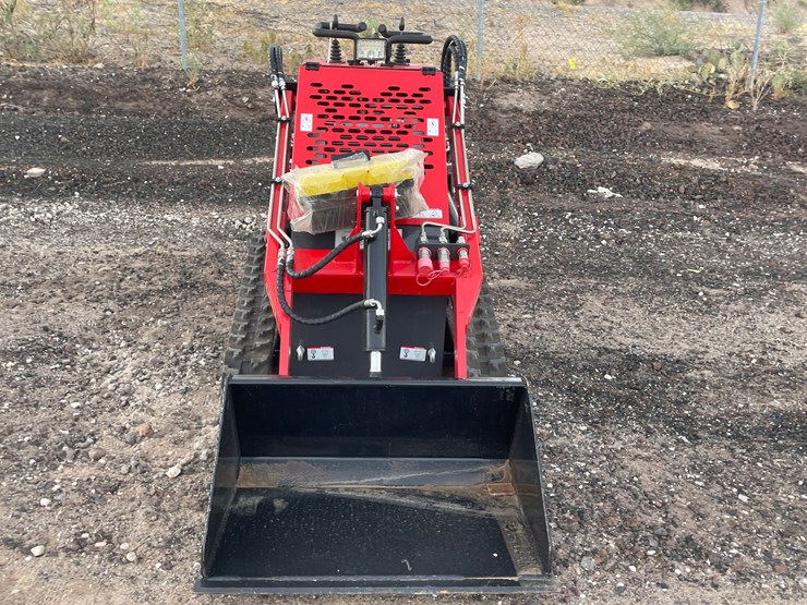 #2036-•-unused-mini-track-loader-image-38