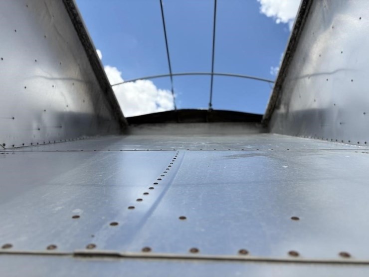 2017-timpte-super-hopper-bottom-image-20